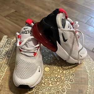 Nike air max 270 kids (PS)size 12C   boy or girl